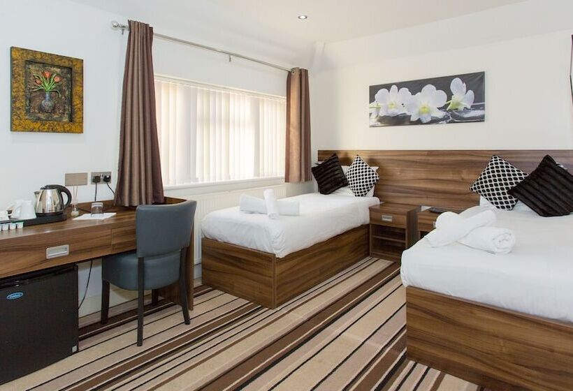 Пансион Langley Lodge