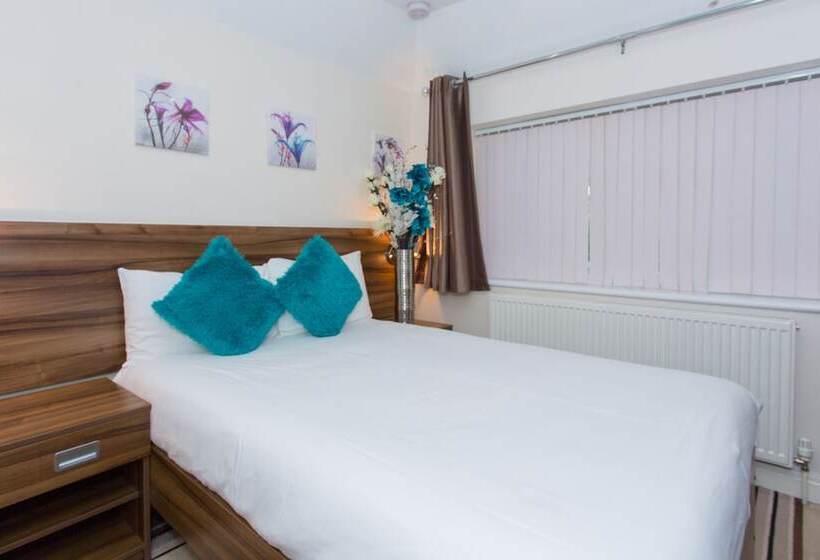 Пансион Langley Lodge