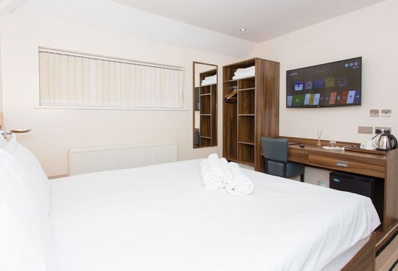 Пансион Langley Lodge