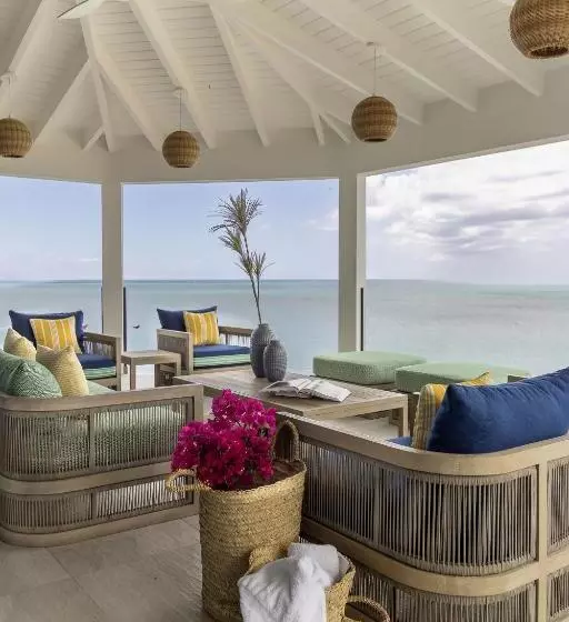 Tamarind Hills Resort & Villas