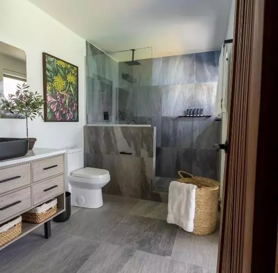 Tamarind Hills Resort & Villas