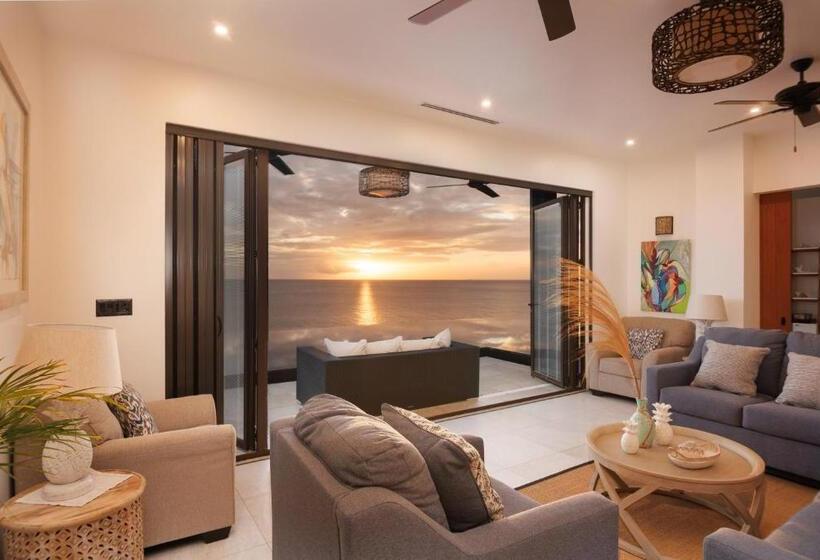 Tamarind Hills Resort & Villas