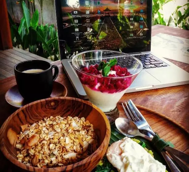 هاستل Green Garden Lembongan Yoga Spa And Holistic Healing Center