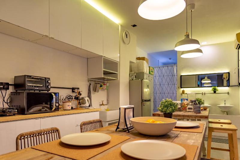 هاستل The11room