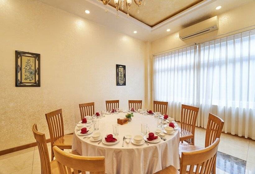 Bcons Riverside Hotel Binh Duong