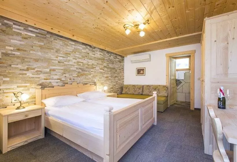 تختخواب و صبحانه Penzion Berc