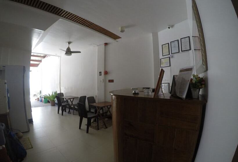 Aamiaismajoitus (B&B) Rodriguez Lodge