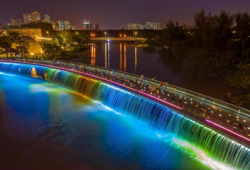 Boutique Scenic Valley