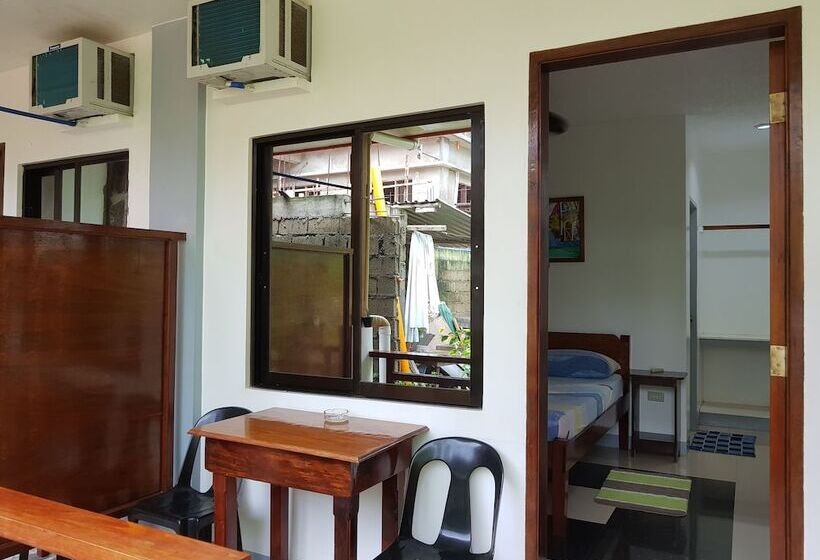 Hidden Garden Pensione