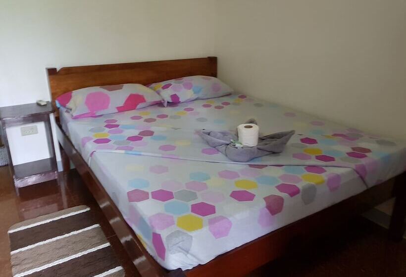 Hidden Garden Pensione