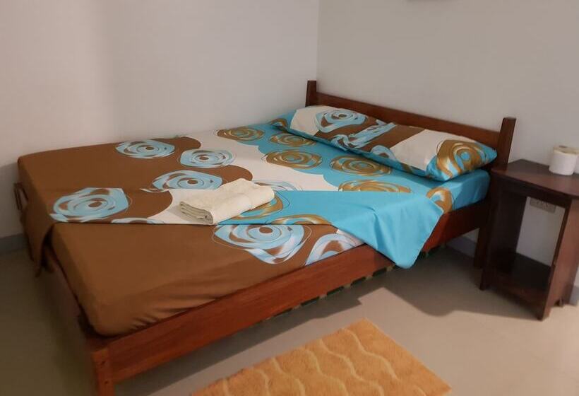 Hidden Garden Pensione