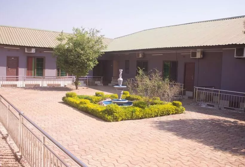 مسافرخانه Leget Lodges & Gardens