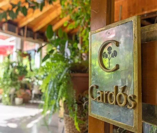 ホテル Cardós
