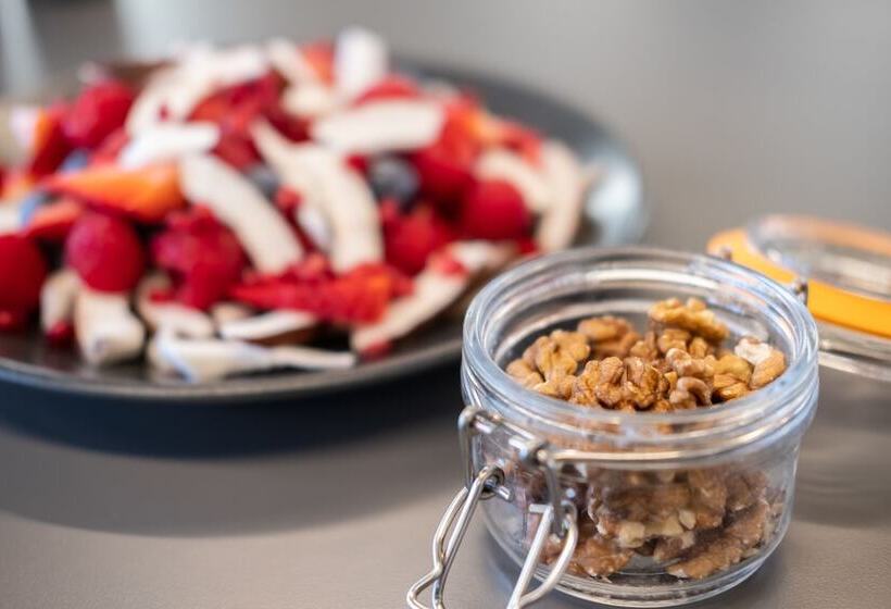 בית מלון כפרי Elite Athlete Centre And