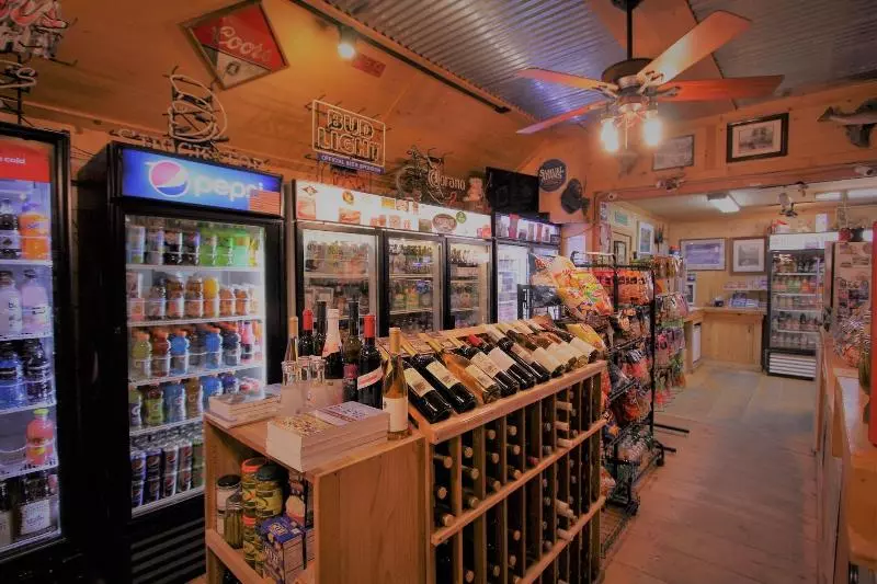 Hotelli Fern Creek Lodge