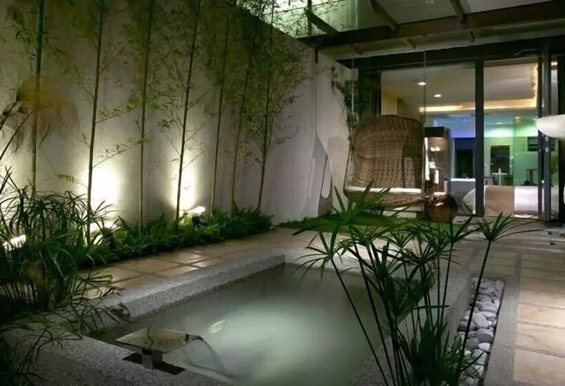هتل Hofi Villa