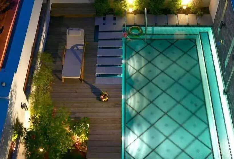 هتل Hofi Villa