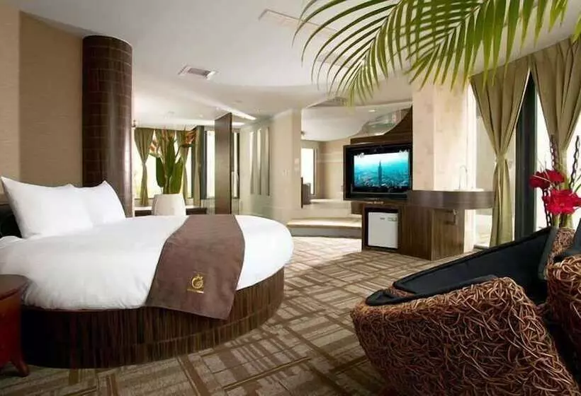 هتل Hofi Villa