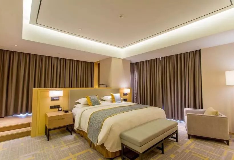 Hotelli Howard Johnson By Wyndham Glory Plaza Chenghai