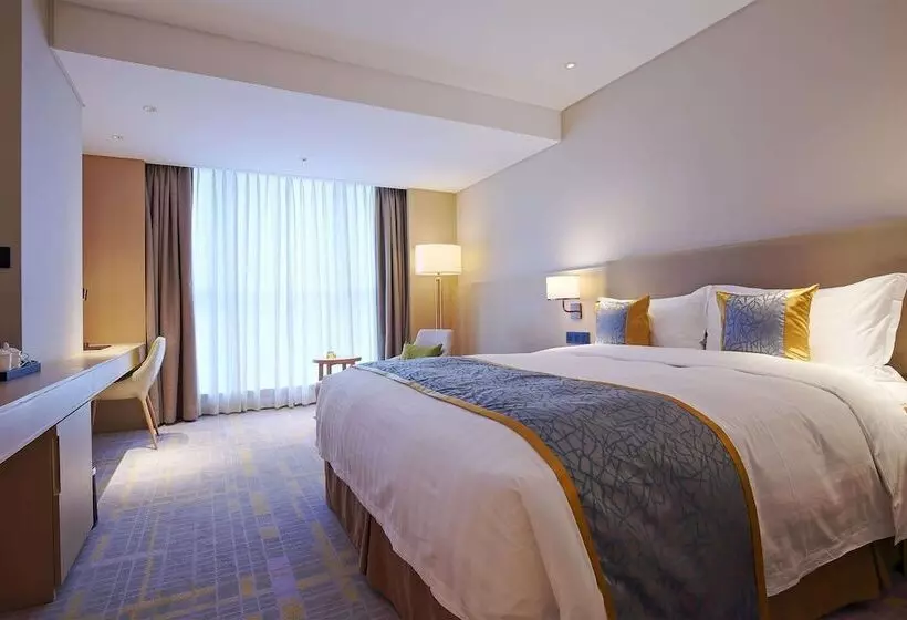 Hotelli Howard Johnson By Wyndham Glory Plaza Chenghai