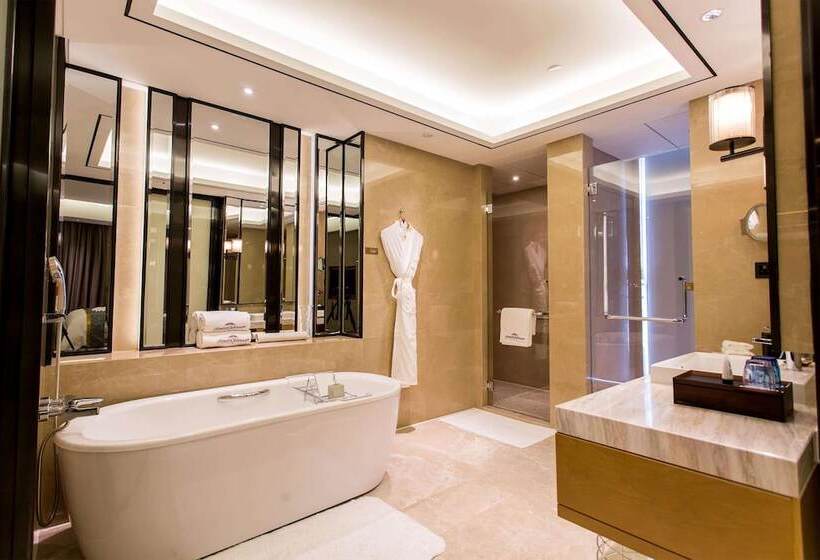 ホテル Howard Johnson By Wyndham Glory Plaza Chenghai