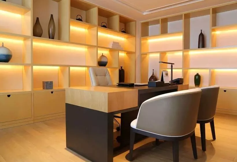 Hotelli Howard Johnson By Wyndham Glory Plaza Chenghai