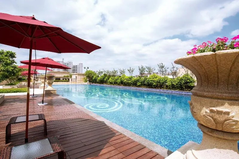 ホテル Howard Johnson By Wyndham Glory Plaza Chenghai