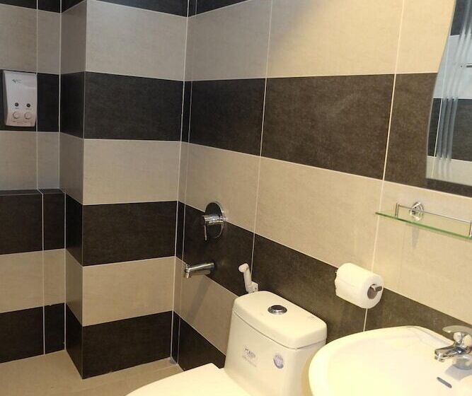 Hotel Laule A Hostel