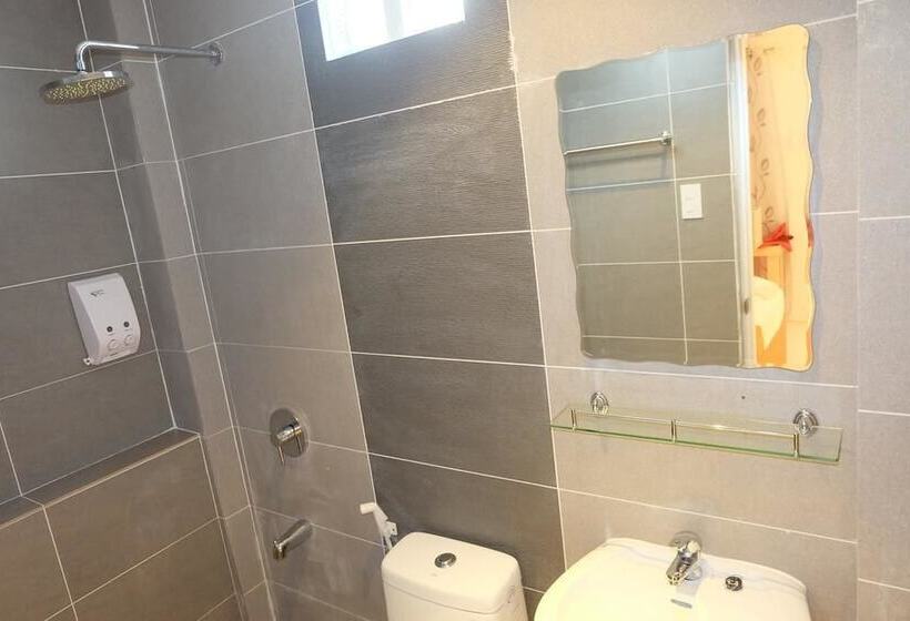 Hotel Laule A Hostel