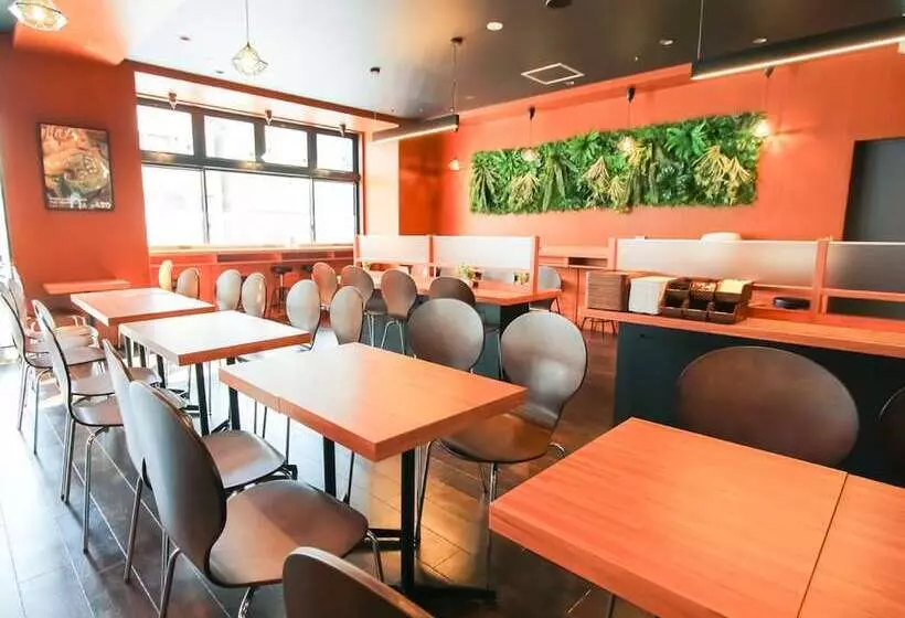 Hotelli Livemax Premium Himejieki Minami