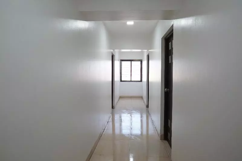 Hotelli Oyo 24432 Yash Residency