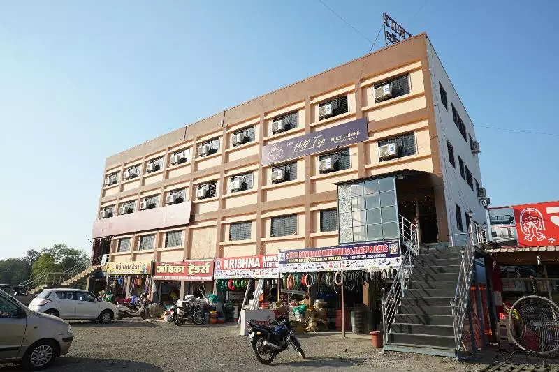 Hotelli Oyo 24432 Yash Residency