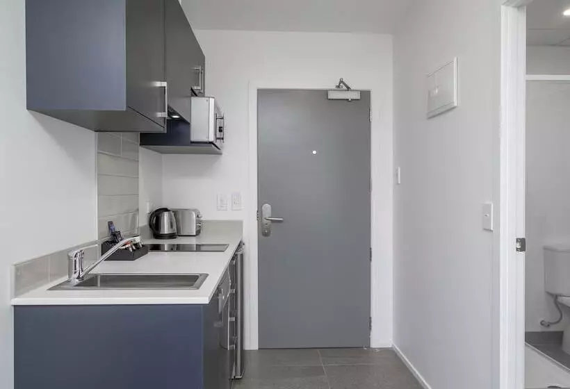 Hotelli Ramada Suites By Wyndham Auckland Manukau Pacfic Centre