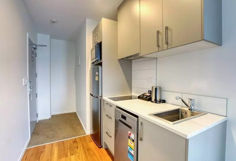 Hotelli Ramada Suites By Wyndham Auckland Manukau Pacfic Centre