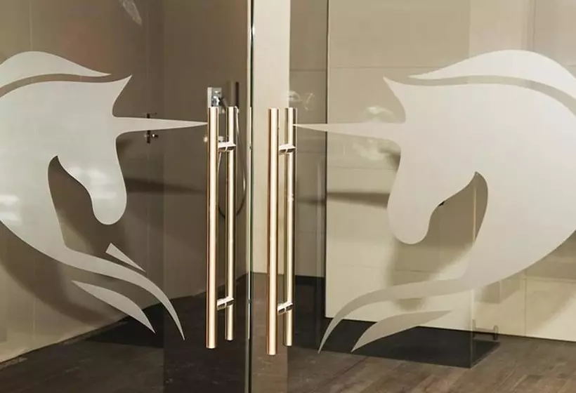 Hotelli Rotes Einhorn