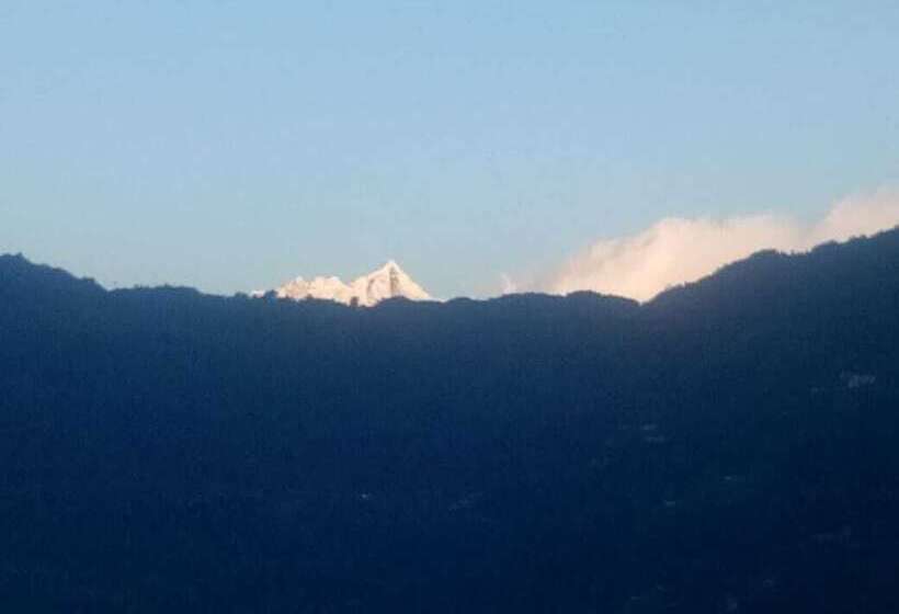 בית מלון כפרי The Royal Heritage