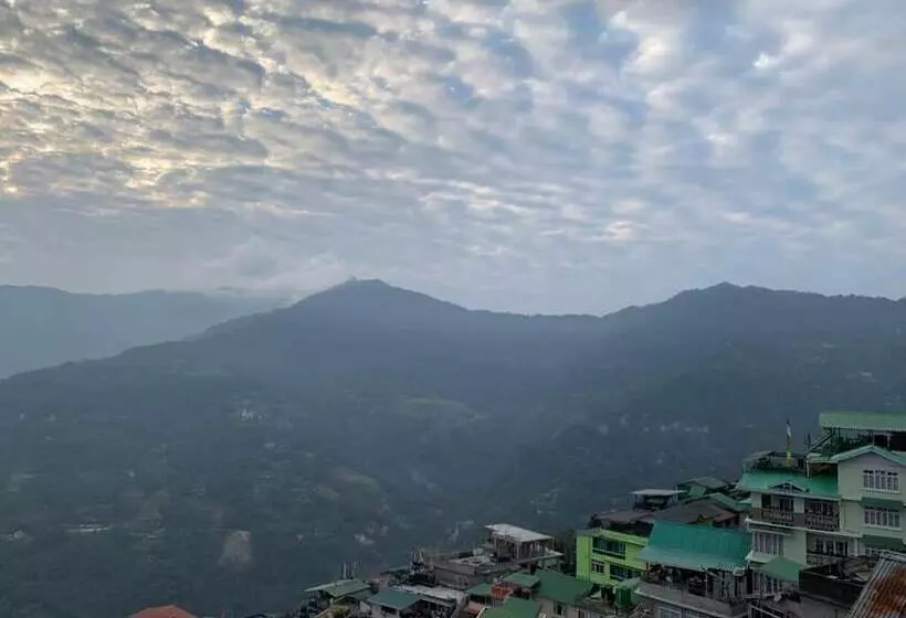 ホテル The Royal Heritage