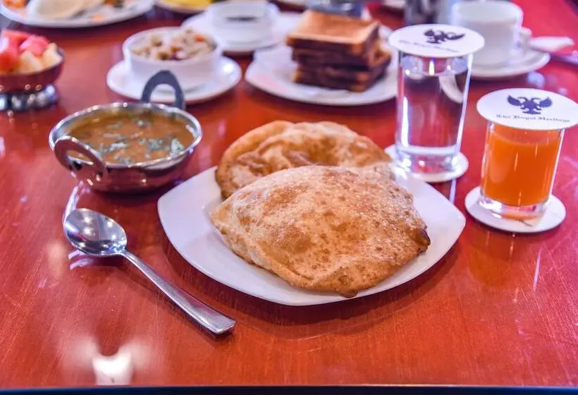 ホテル The Royal Heritage