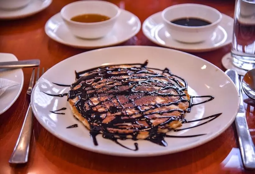 ホテル The Royal Heritage