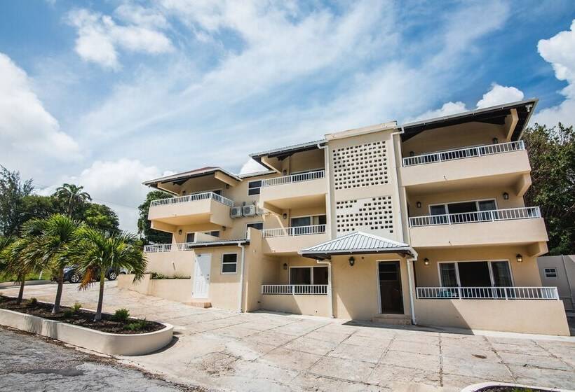 Lighthouse Look Apartments