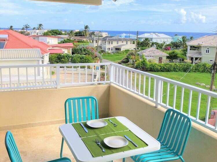 Lighthouse Look Apartments