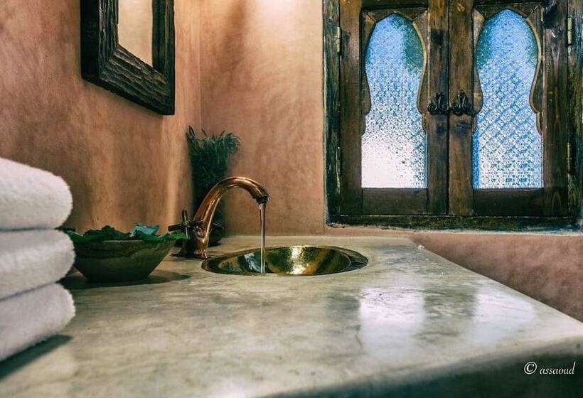 Пансион Auberge Dardara