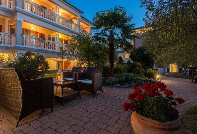 پانسیون Villa Milcetic