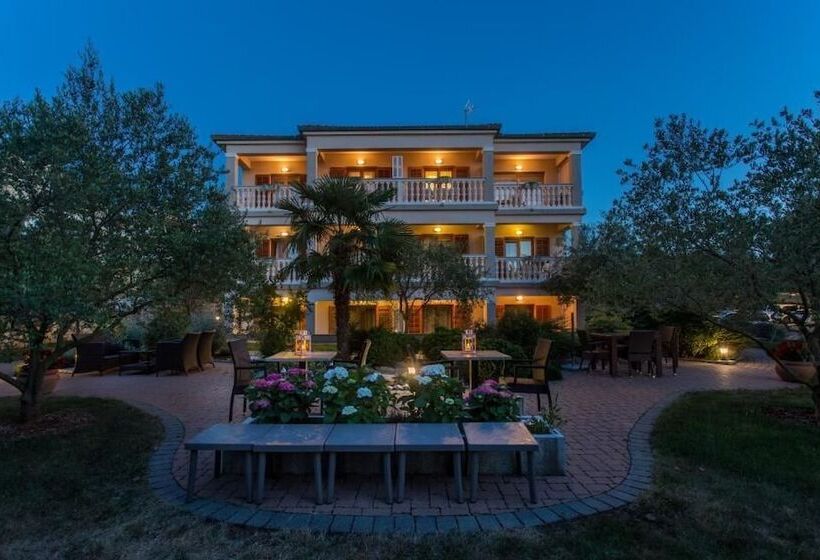 پانسیون Villa Milcetic