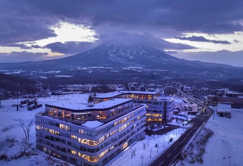 Skye Niseko