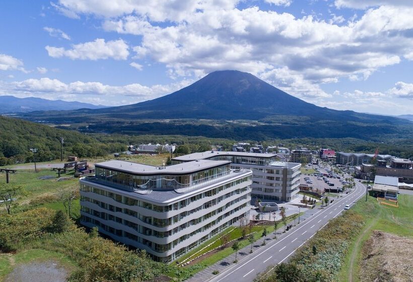 Skye Niseko