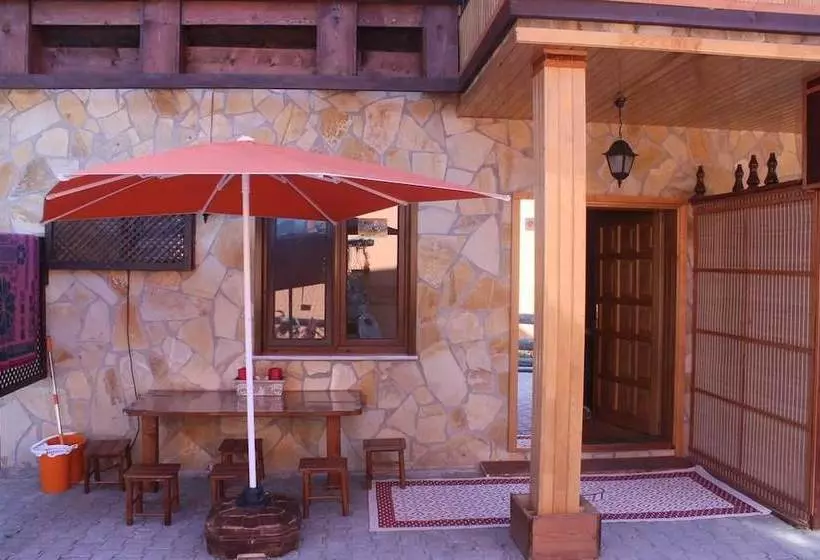 Sura Suites