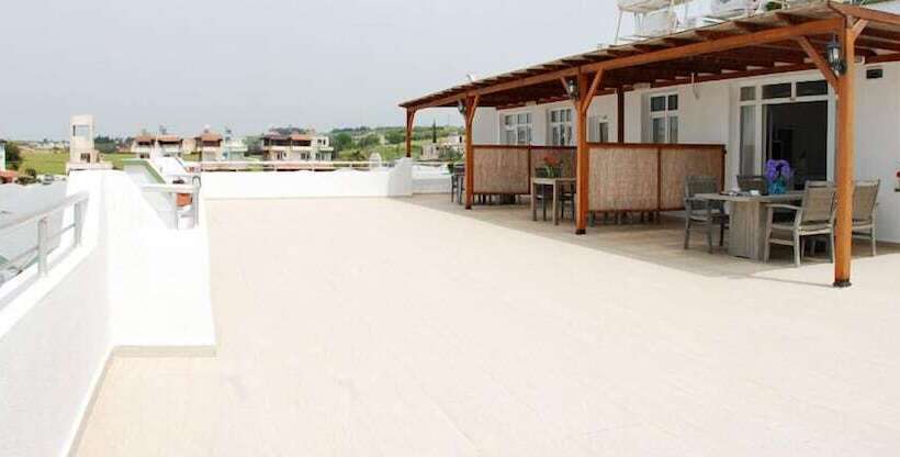 בית מלון כפרי Palm Beach Arsuz