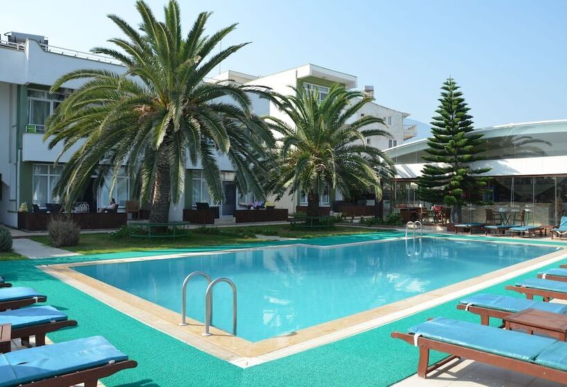 בית מלון כפרי Palm Beach Arsuz