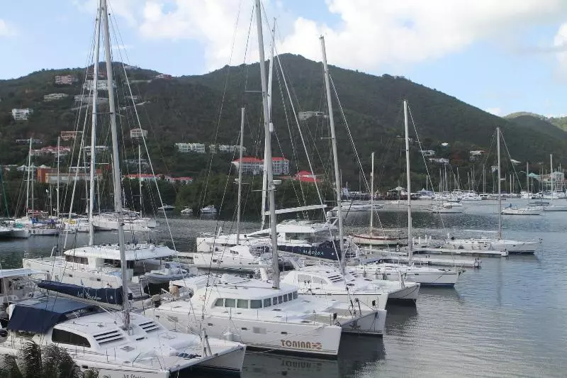 Village Cay Hotel And Marina